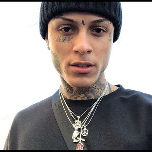 Meet your Posher, Lil